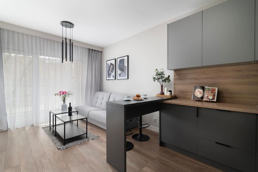 Easy Rent Apartments - Wettera II 루블린 외부 사진