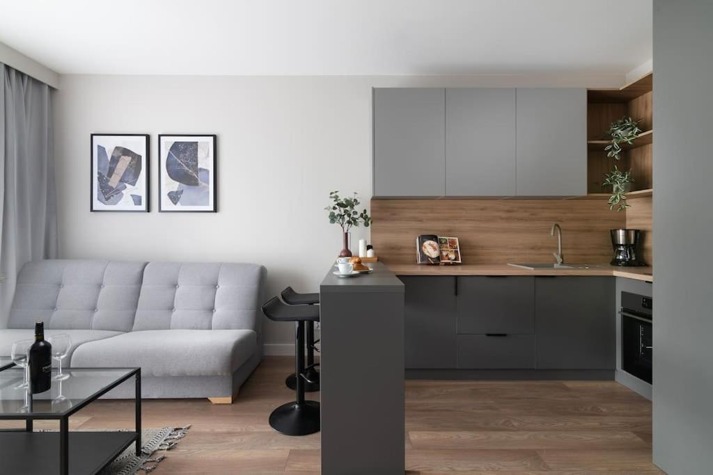 Easy Rent Apartments - Wettera II 루블린 외부 사진